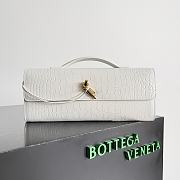 Bottega Veneta Andiamo Clutch White 741511 Size 31x13x3cm - 4