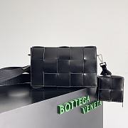 Bottega Veneta Cassette Black Size 26x16x6cm - 4
