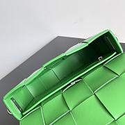 Bottega Veneta Cassette Green Size 26x16x6cm - 4