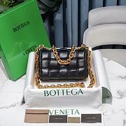 Bottega Veneta Cassette Black Size 26x18x8cm - 3
