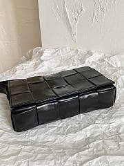 Bottega Veneta Cassette Black Size 23x15x5cm - 4