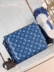 LV District PM Bag Blue Size 26x20x7cm - 2