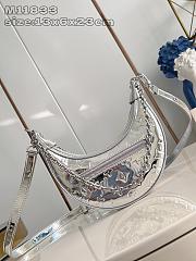 LV Loop Silver Bag M11833 Size 13x6x23cm - 5