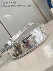 LV Loop Silver Bag M11833 Size 13x6x23cm - 6