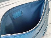 LV POCHETTE IPAD M81029 Size 30x22x5CM - 2