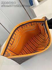 LV Pochette Voyage MM M12820 Orange Size 27x21x6CM - 6