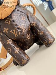 LV Pooch Bag M12617 Size 28x19x18CM - 2