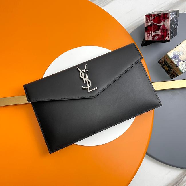 YSL Clutch Silver Black Grained Leather Size 27x16x2cm - 1