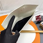 YSL Clutch Silver Gold White Grained Leather Size 27x16x2cm - 3