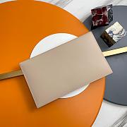 YSL Clutch Silver Nude Grained Leather Size 27x16x2cm - 6