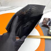 YSL Clutch Uptown Silver Black Crocodile Size 27x16x2cm - 3