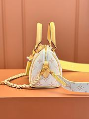 LV Speedy Bandoulière Monogram Yellow Size 18x12x10cm - 2