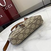 Gucci EMBLEM BAG 820696 Size 23x13x2CM - 3