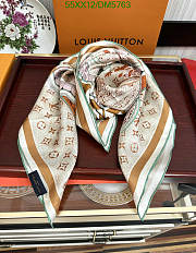 Louis Vuitton Brown Silk Scarf DM5763 Size 90x90CM - 2