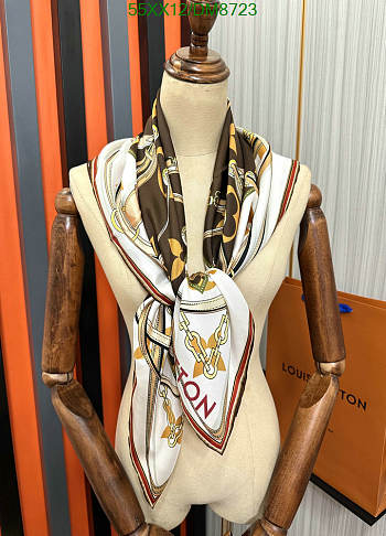 Louis Vuitton Brown Silk Scarf DM8723 Size 90x90CM