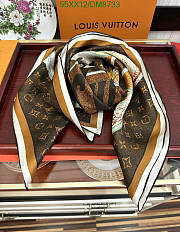 Louis Vuitton Brown Silk Scarf DM8733 Size 90x90CM - 6