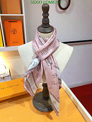 Louis Vuitton Pink Silk Scarf DM8718 Size 90x90CM - 3