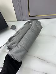 Prada Antique Top Handle Bag Grey 24x12.5x7cm - 3