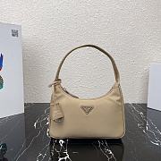 Prada Beige Re-Edition 2000 Re-Nylon 23x13x5cm - 4