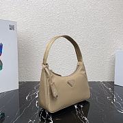 Prada Beige Re-Edition 2000 Re-Nylon 23x13x5cm - 3