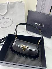 Prada Black Maternity Bag with Pointed Lock 22x15cm - 4