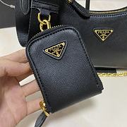 Prada Re-edition 2005 Black Bag 22×18×6CM - 4