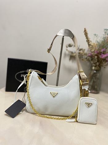 Prada Re-edition 2005 White Bag 22×18×6CM