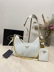 Prada Re-edition 2005 White Bag 22×18×6CM - 2