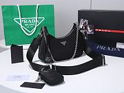 Prada Re-Edititon 2005 Re-Nylon Black 22x12x6cm - 2
