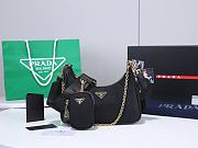 Prada Re-Edititon 2005 Re-Nylon Black Gold 22x12x6cm - 4