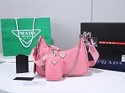 Prada Re-Edititon 2005 Re-Nylon Pink 22x12x6cm - 2
