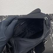 Prada Re-Nylon Triangle Black 27x20x12cm - 4
