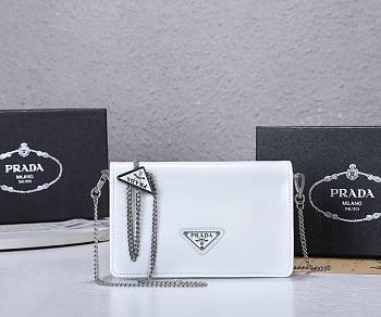 Prada Triangle Logo Chain Shoulder White Bag 19x10x3cm