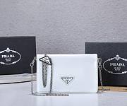 Prada Triangle Logo Chain Shoulder White Bag 19x10x3cm - 4