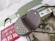 Gucci Qphidia Half Moon Bag Beige Size 20x13x4CM - 2