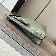 Loewe Clutch Bag Leather Green Size 29x6x20cm - 3