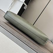 Loewe Clutch Bag Leather Green Size 29x6x20cm - 2