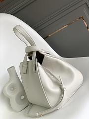 Loewe Hammock Nugget White Size 20x18x20cm - 5