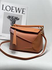 Loewe Puzzle 2022 Orange Bag Size 18x12.5x8CM - 2