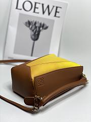 Loewe Puzzle 2022 Yellow Bag Size 18x12.5x8CM - 4