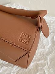 Loewe Puzzle Crossbody Bag Brown Size 24x16x10CM - 3