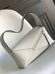 Loewe Puzzle Hobo Bag White Size 28x10x5CM - 6