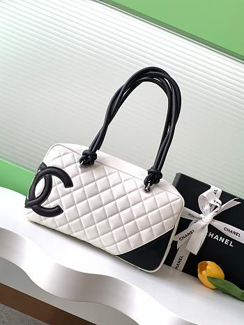 Chanel White Quilted Leather Cambon 27x10x15cm