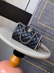 Chanel Bowling Bag Calfskin YP71 11x18x11cm - 4