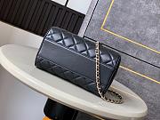 Chanel Bowling Bag Calfskin YP72 11x18x11cm - 6