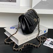 Chanel Flap Bag Metalic Black Size 20×11×5cm - 5