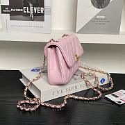 Chanel Flap Bag Metalic Pink Size 20×11×5cm - 4