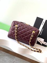 Chanel Handbag with LogoAS5125 Red 25x15x11cm - 4