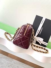 Chanel Handbag with LogoAS5125 Red 25x15x11cm - 3