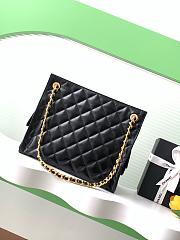 Chanel Pocket Hobo Black 26x31x13cm - 4